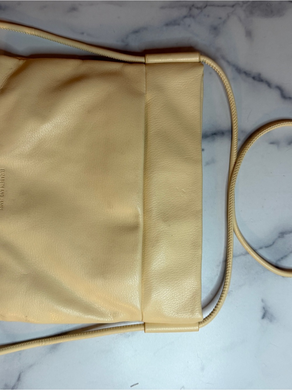 Elizabeth & James Kohl’s Cream Sling Crossbody Bag HEJ02XB2 Olsen